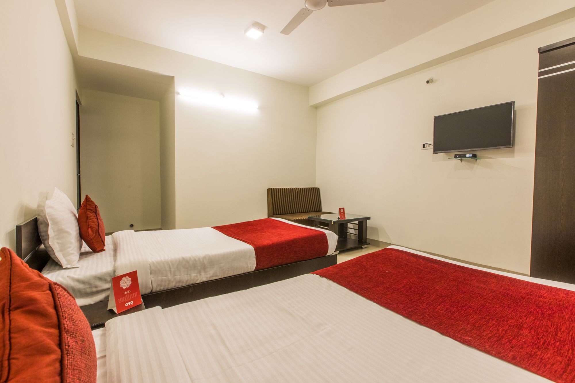 Fabhotel Prime Om Epic Vijay Nagar Indore Esterno foto